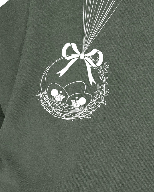 Bird Basket. Twins Womens T-shirt (heavy weight)