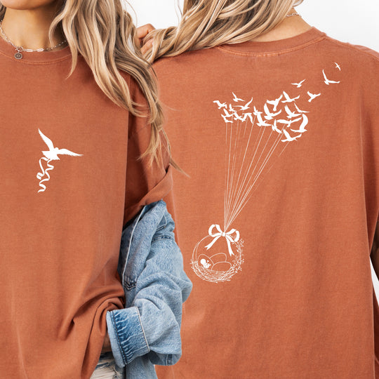 Birds Basket. Womens T-shirt (heavy weight)